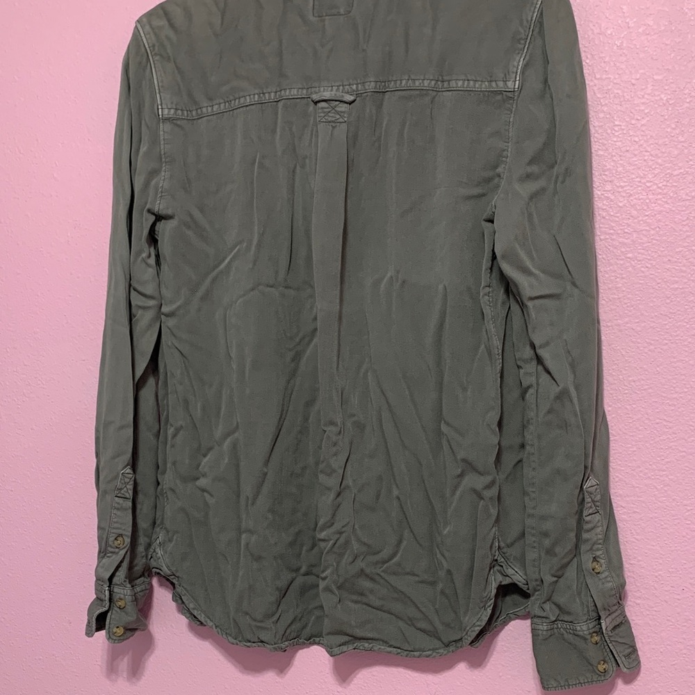 American Eagle Top - Picture 6 of 8
